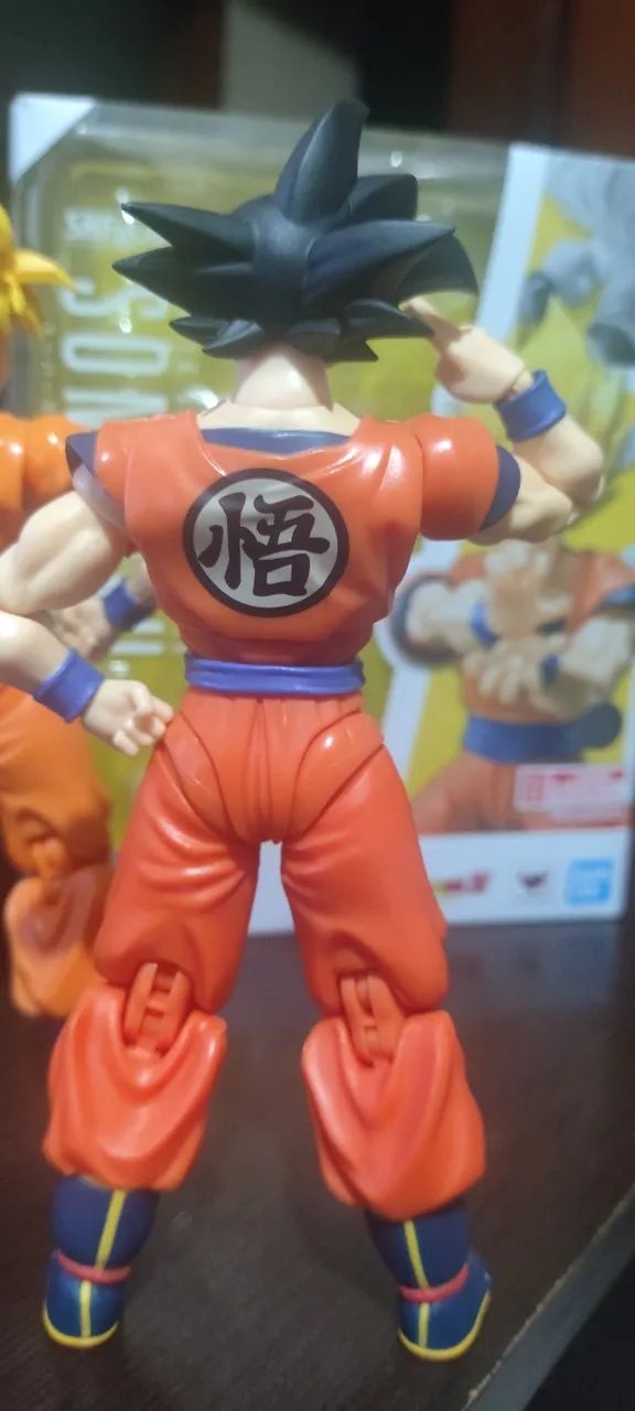 Action figure Goku Raised On Earth Shfiguarts - Foto 4