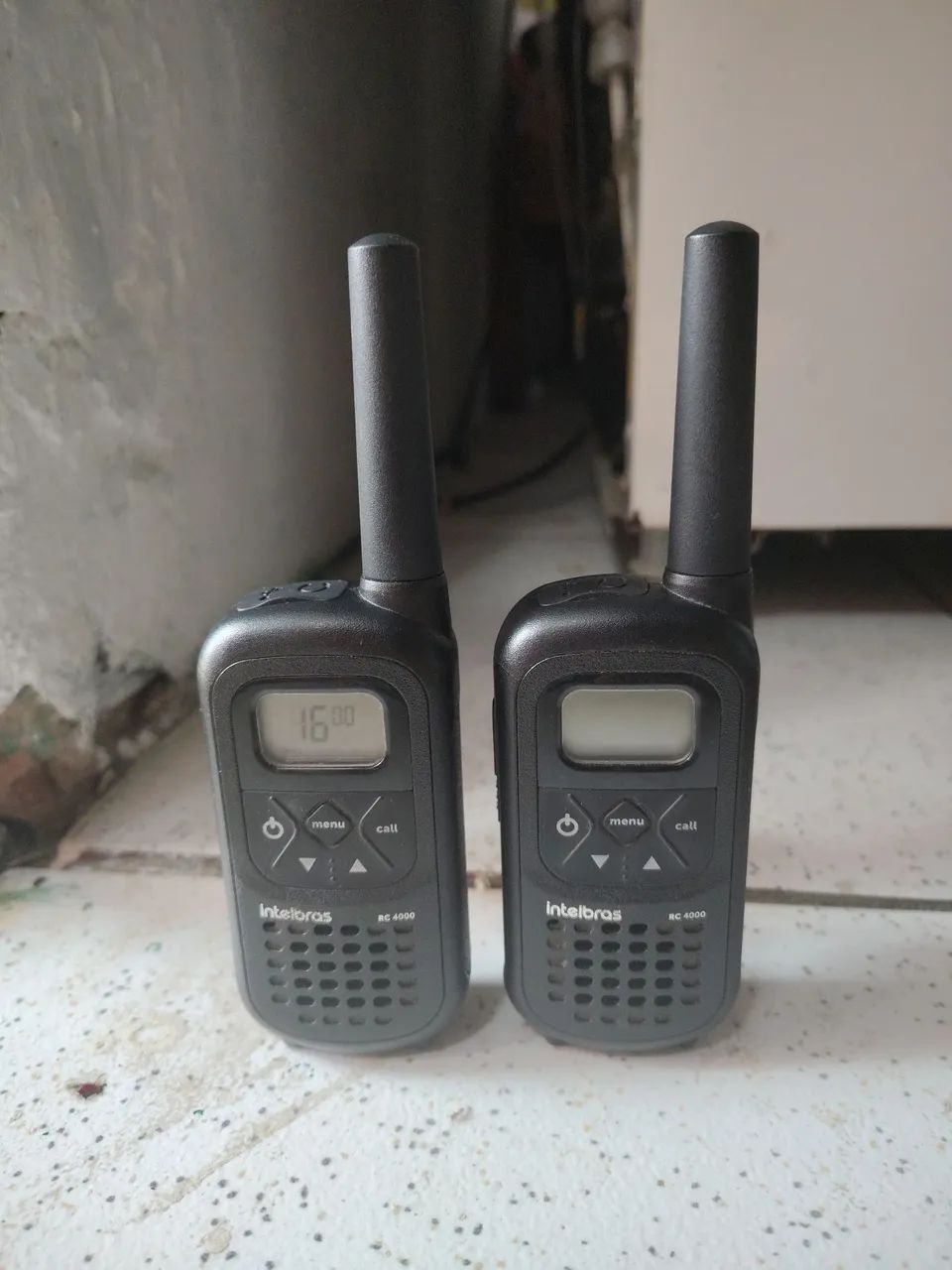 Walkie talkie