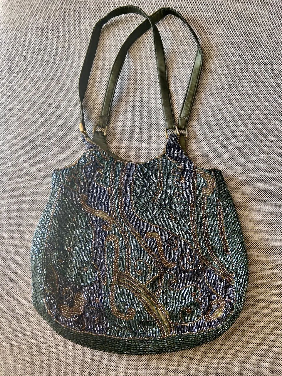 Bolsa nova de festa bordada indiana canutilhos e missangas e seda 