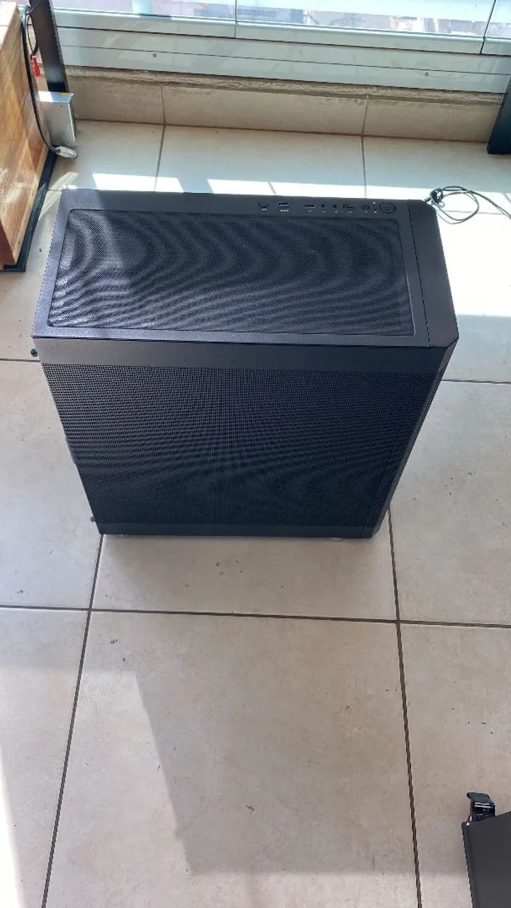 Workstation | Computador | Servidor IA | Ryzen 9950x + 128GB + 4070Ti - Foto 3