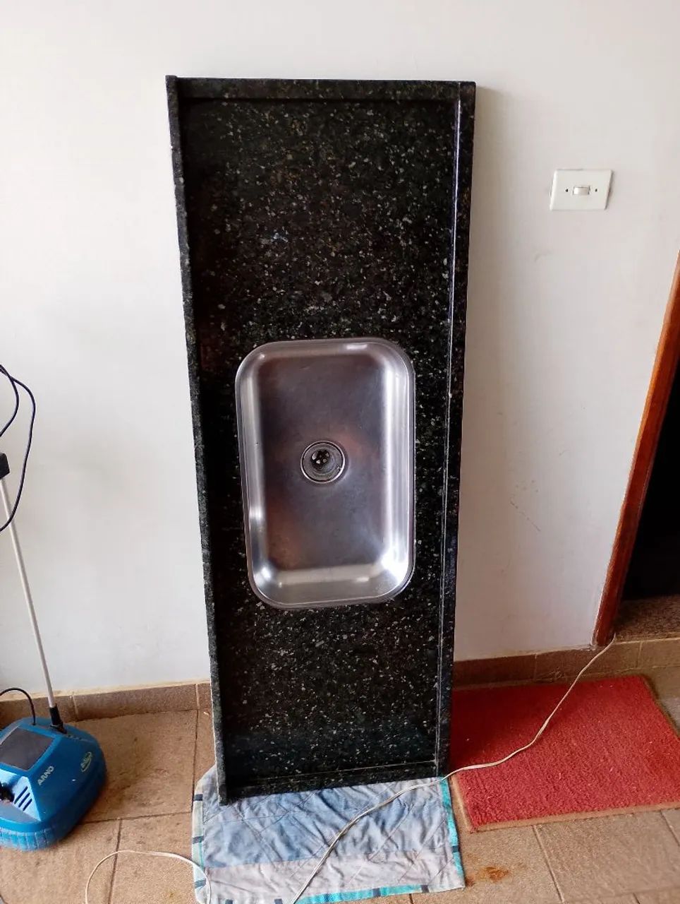 Pia 1.5m em granito