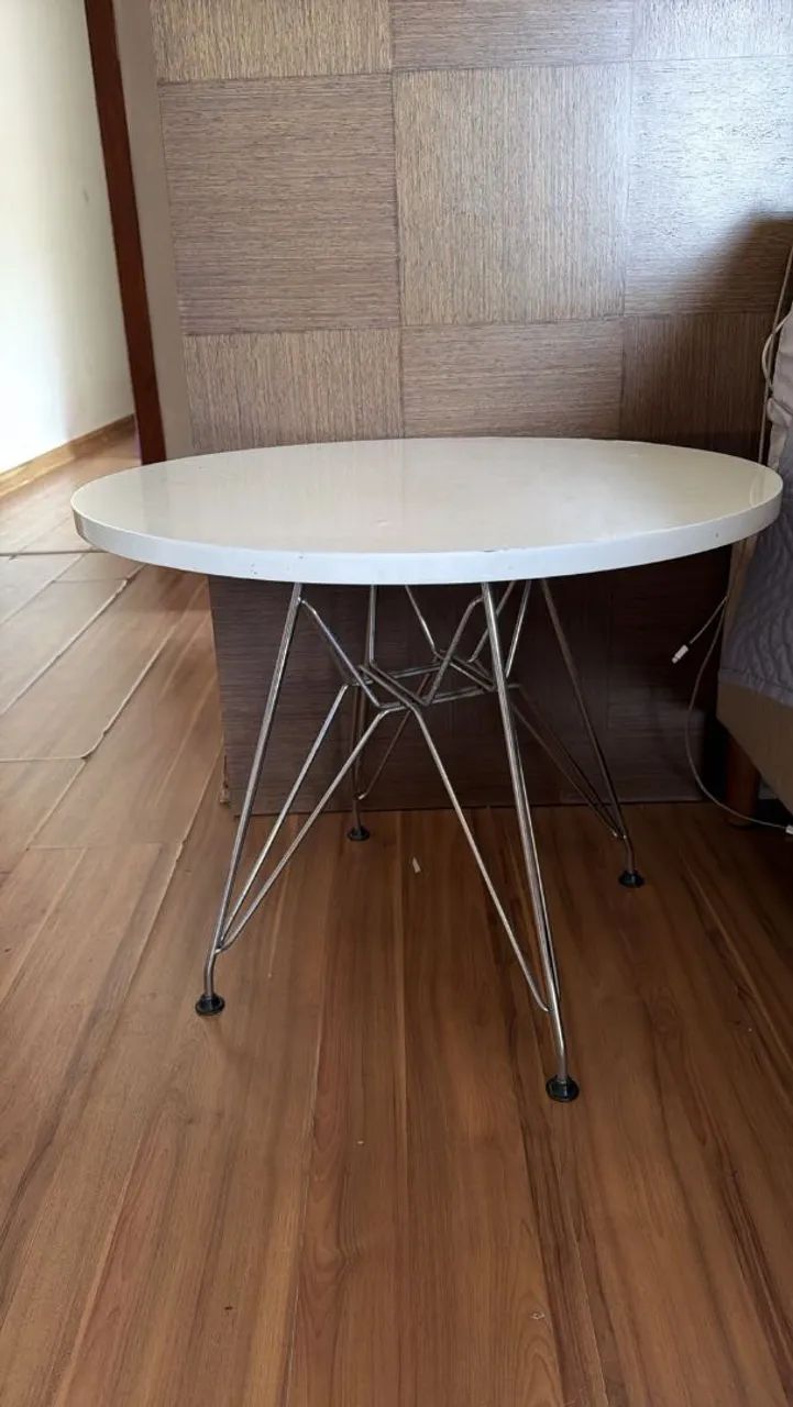  Mesa de Canto, Centro ou Lateral. - Foto 2