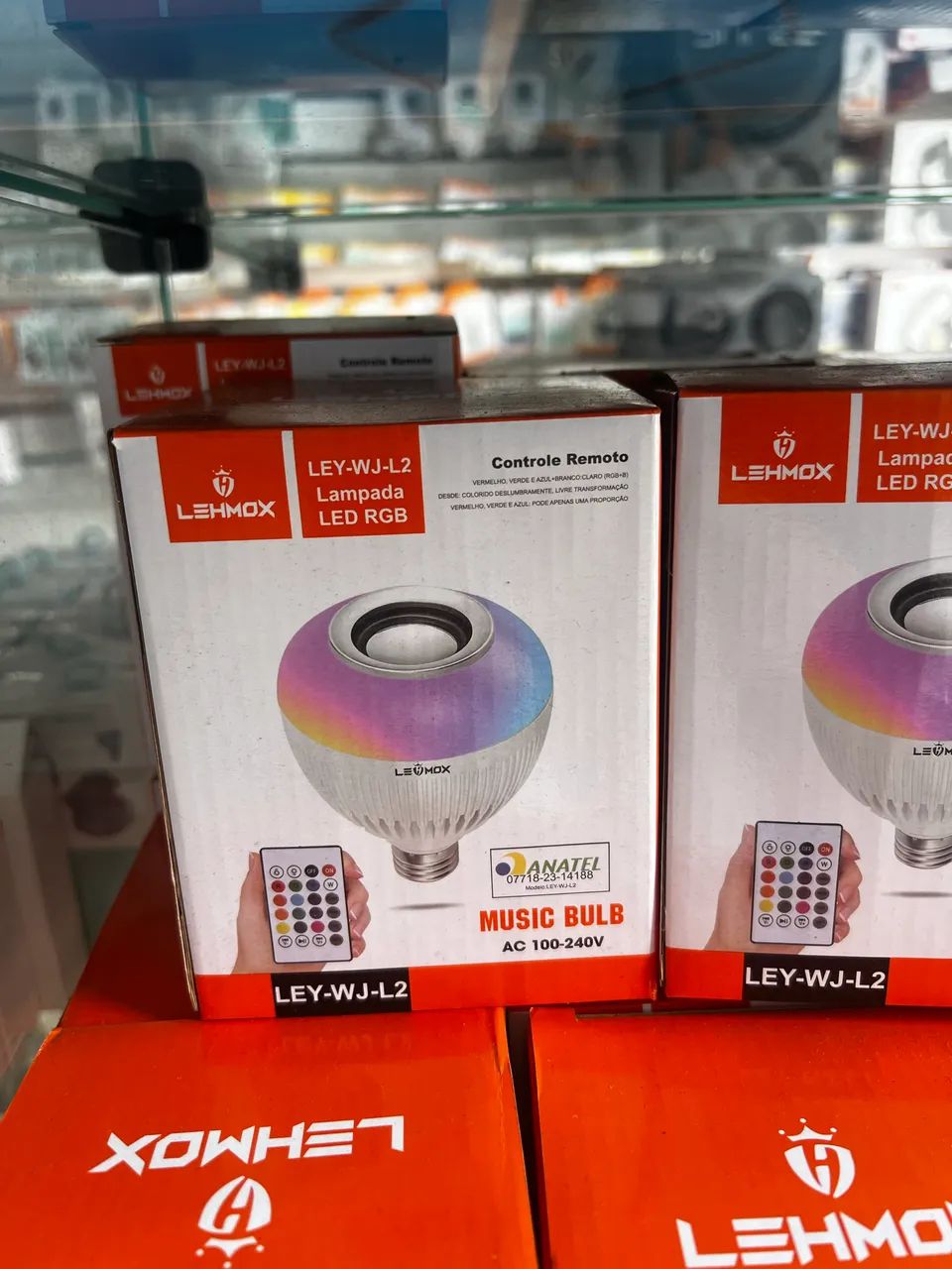 Lâmpada Led RGB com controle Music - Foto 2