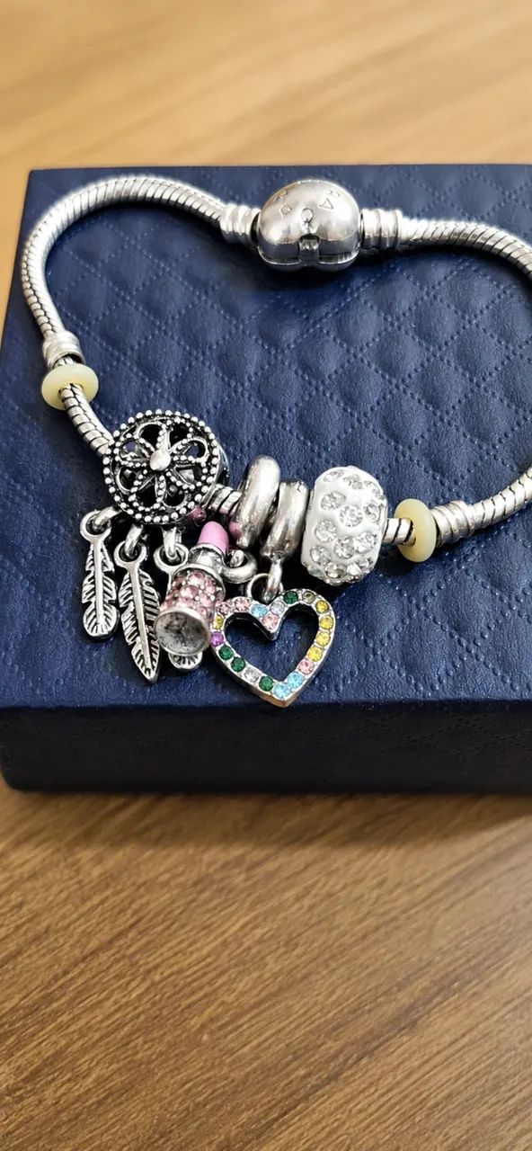 Pandora Original com Berloques - Charms - Troco por Celular - Foto 3