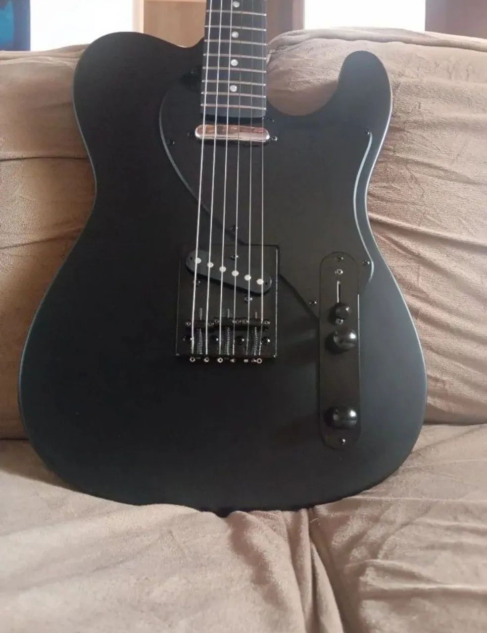Guitarra Telecaster  - Foto 2