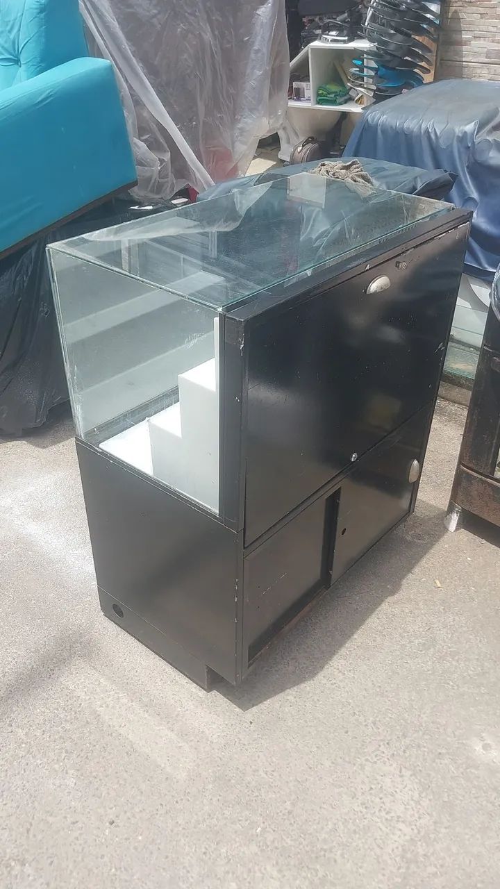 Vende-se Balcão Expositor. Valor 550,00. - Foto 5