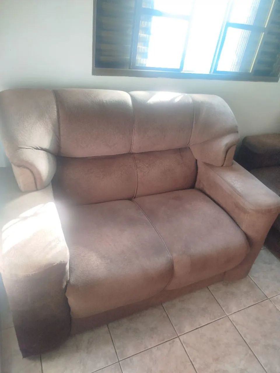 Vendo jogo de sofá semi novo  - Foto 2