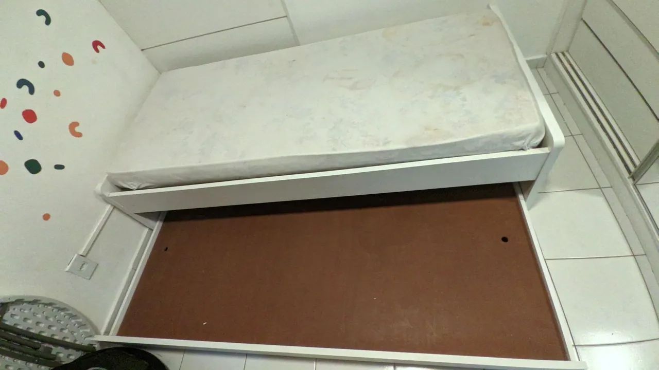 Cama de Solteiro Branca com Bicama