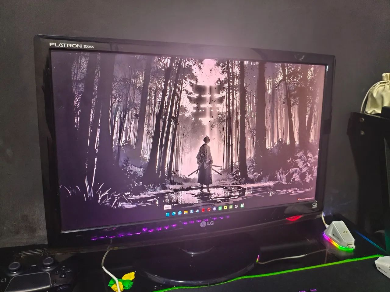 Monitor LG Flatron E2355, 23, Full HD - Foto 3