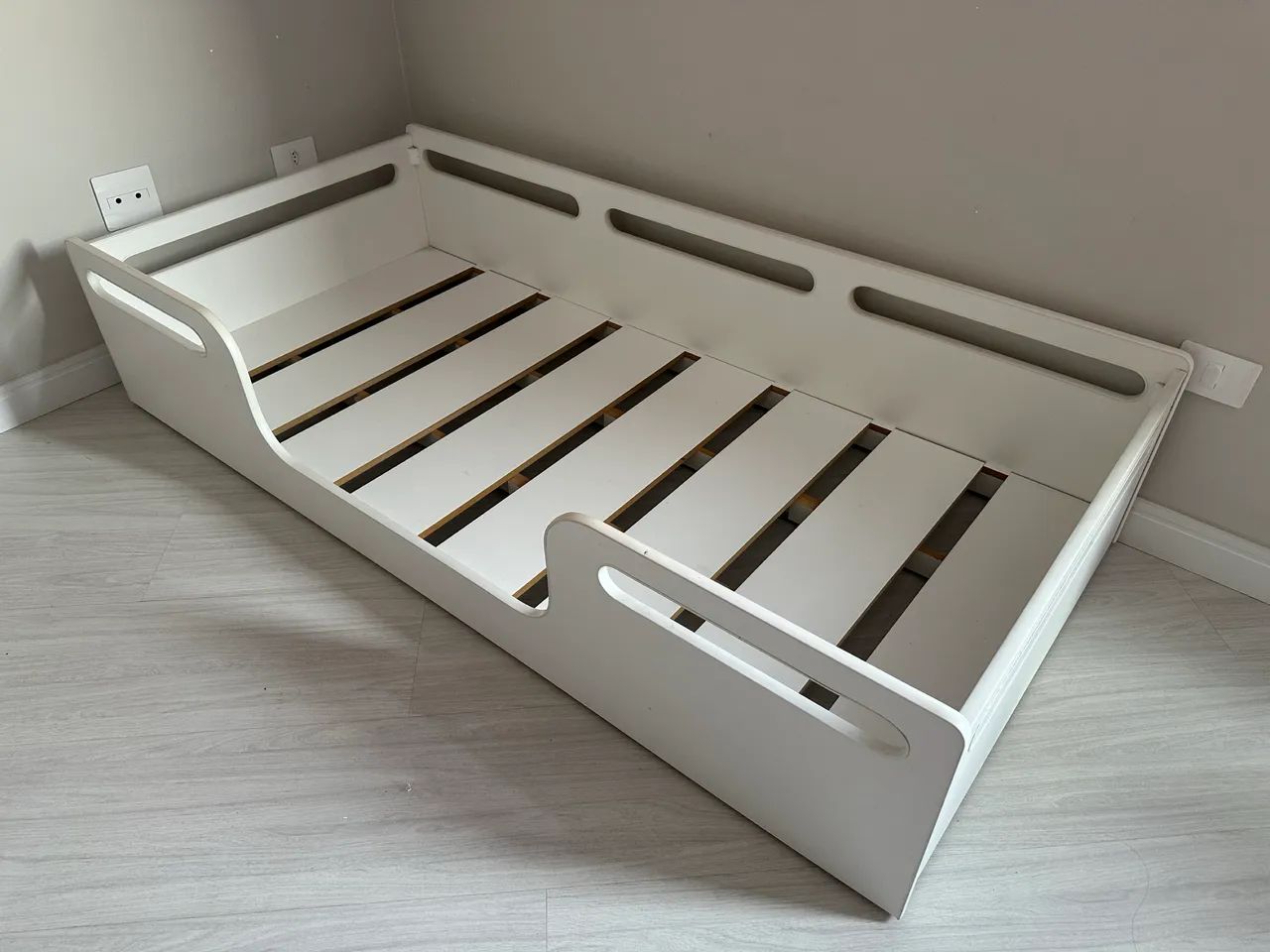 Cama solteiro Montessori 