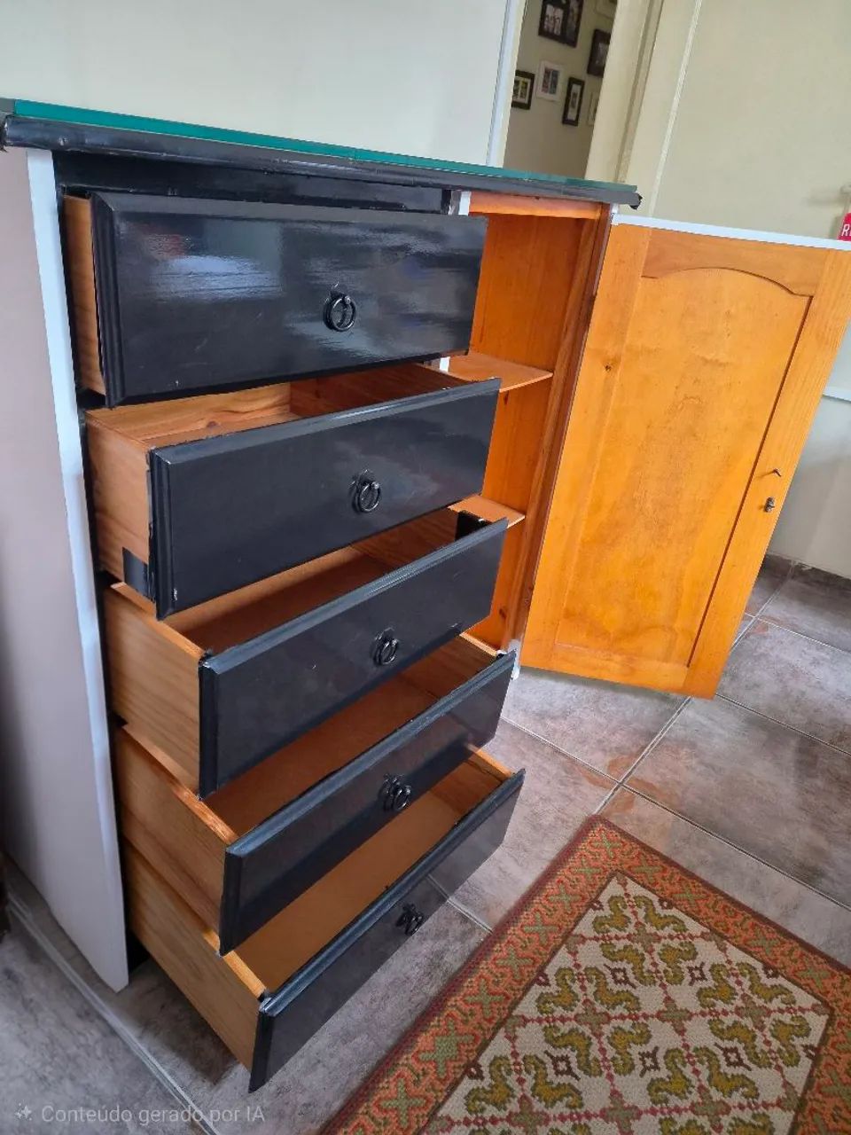 VENDO CÔMODA DE MADEIRA - Foto 4