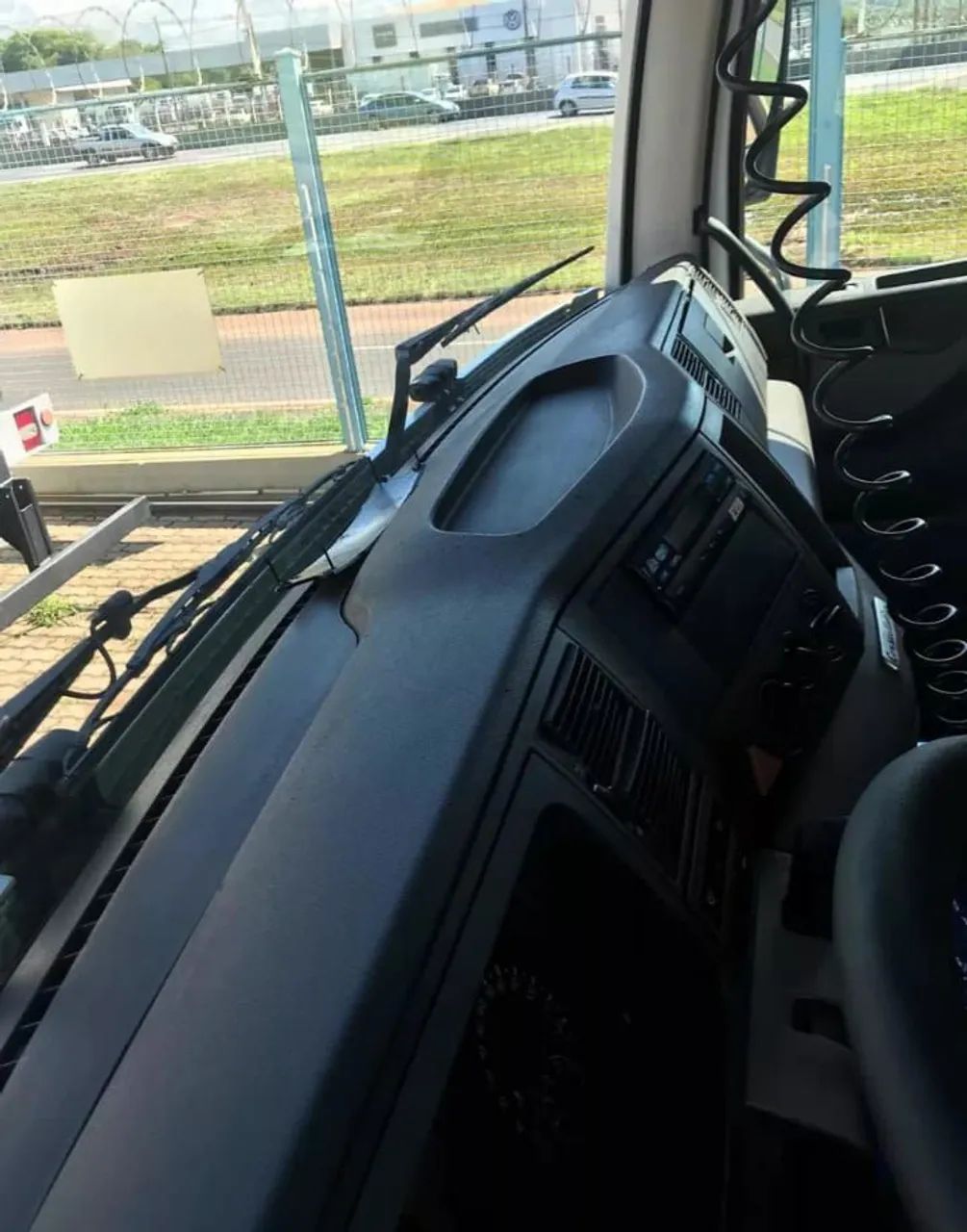 Vw 31330 6x4 pipa 2015 - Foto 4