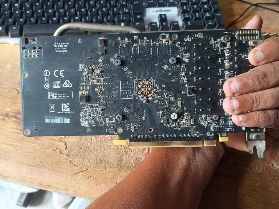 Rx 570 4g - Foto 4