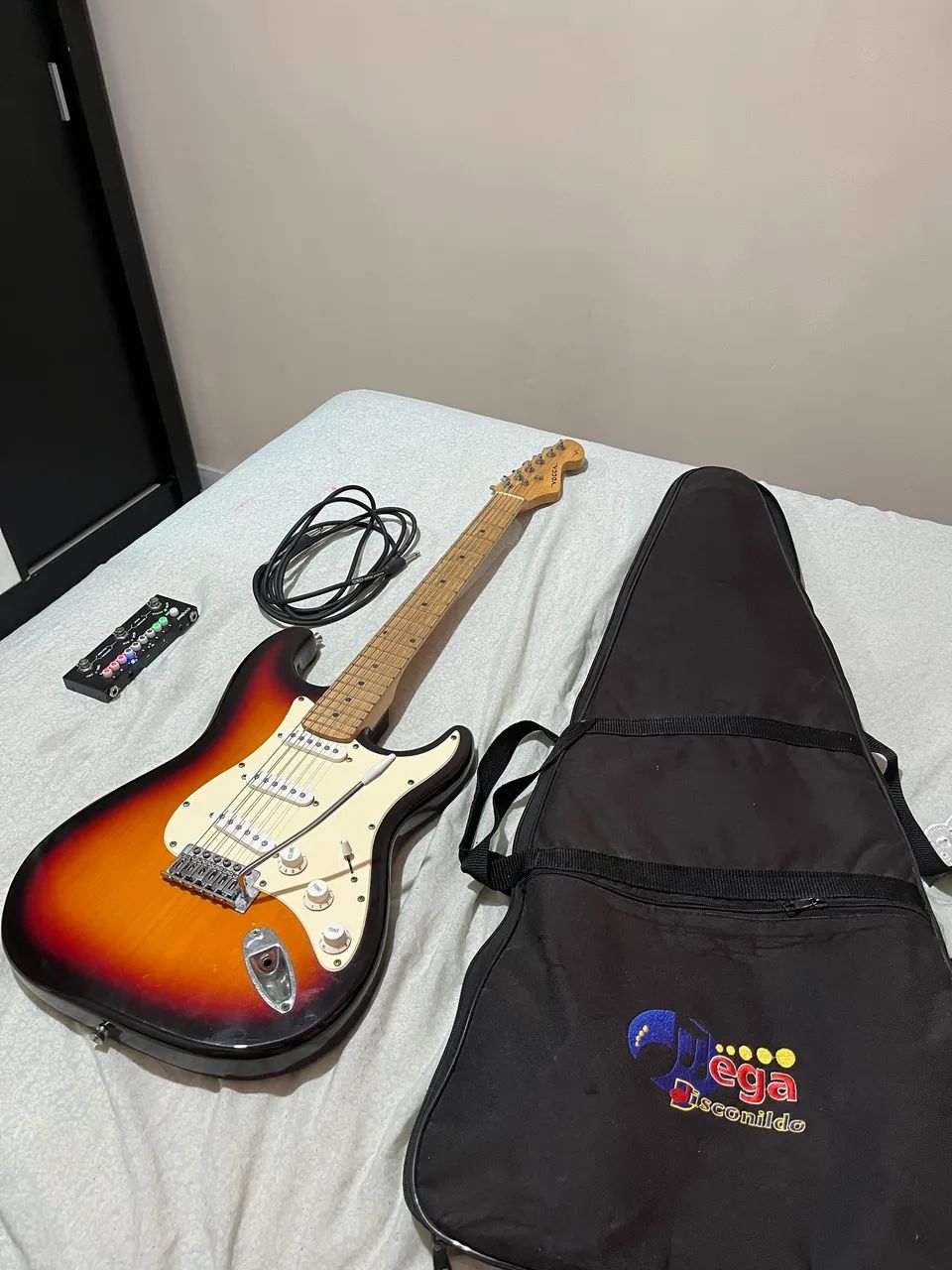 Guitarra + Pedal - Foto 2