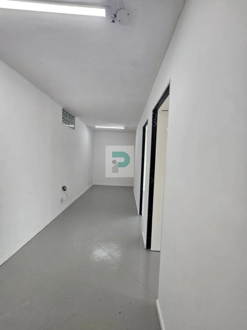 Sala Comercial para Locação em Mogi das Cruzes, Centro, 1 banheiro - Foto 4
