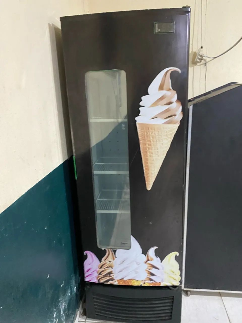 Freezer vertical 