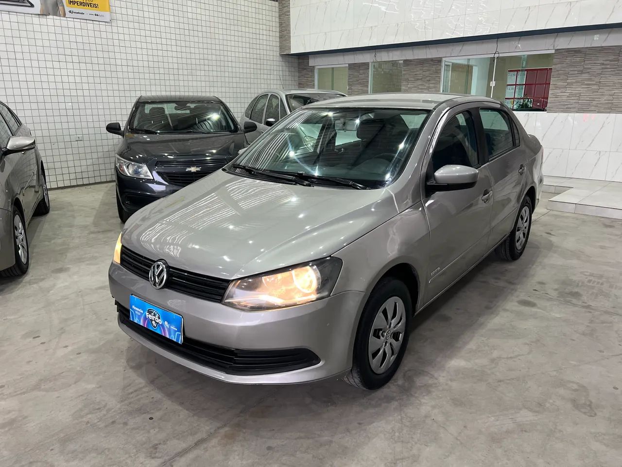 Volkswagen Voyage VOYAGE 1.0/1.0 City Mi Total Flex 8V 4p 2014
