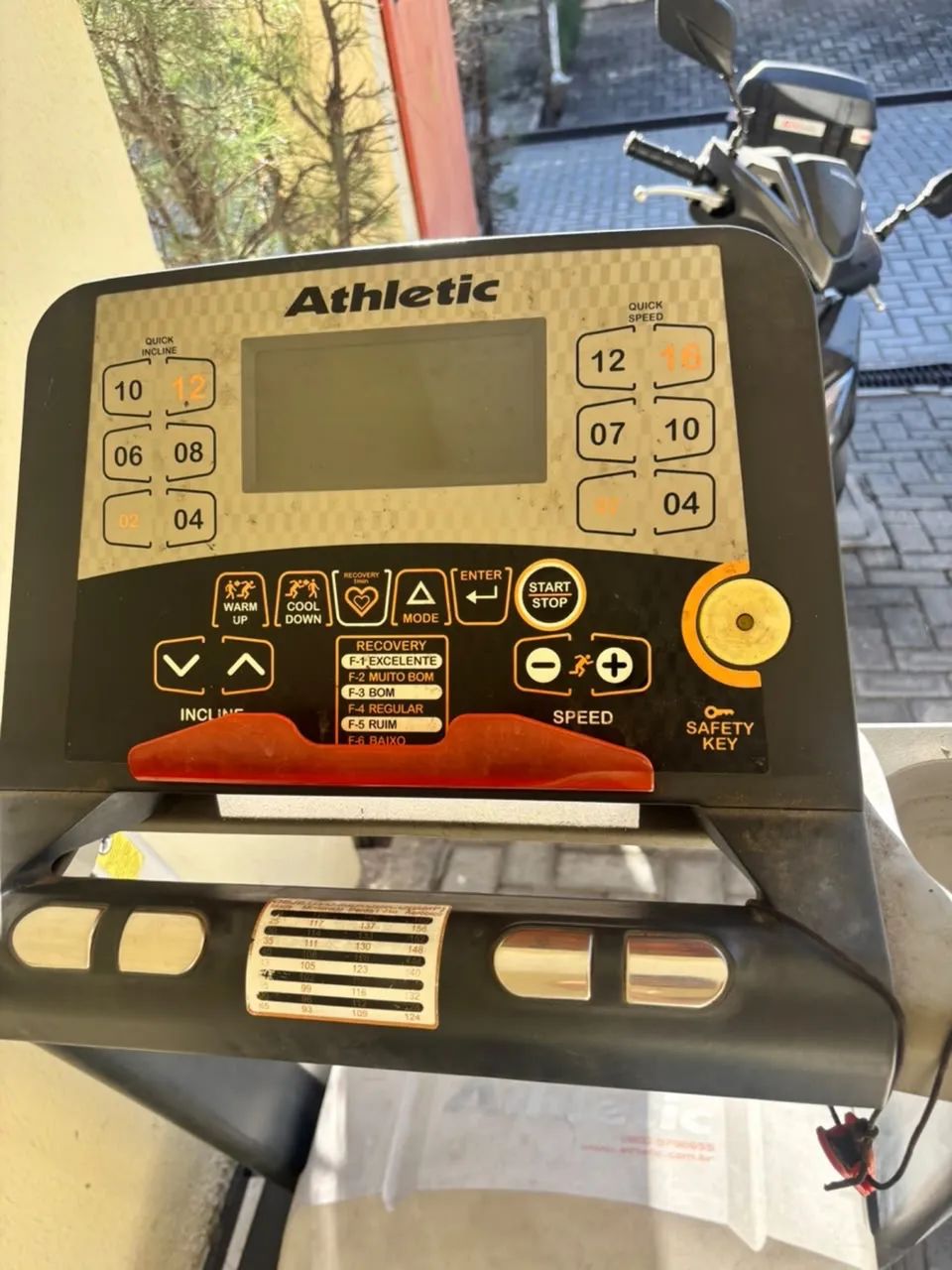 Esteira semiprofissional athletic - inclinação automática  - Foto 2