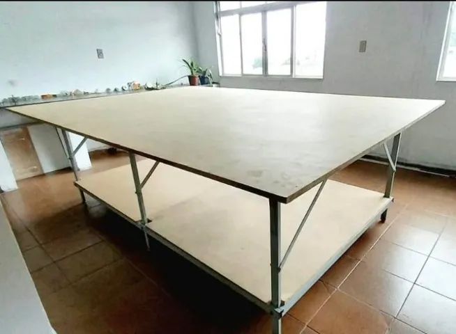 MESA DE CORTE E ENFESTO INDUSTRIAL