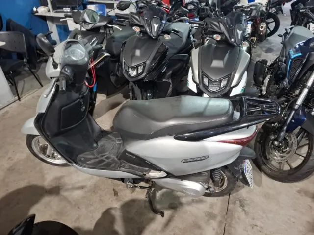 Honda Lead 110cc 2010 - Foto 2