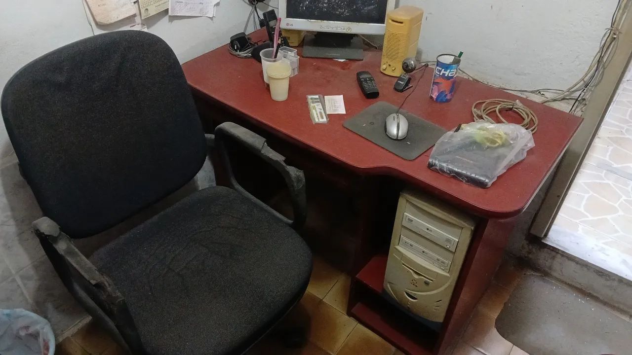 Mesa Escritório Escrivaninha  - Foto 2