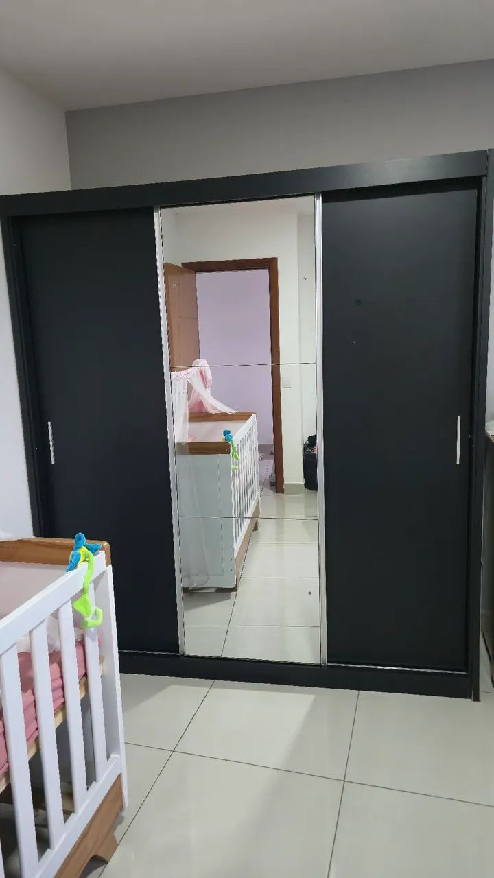 Guarda roupa Casal 3 portas com espelho