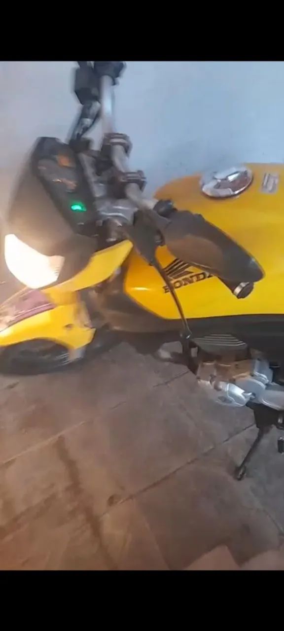 CB 300 - Foto 3