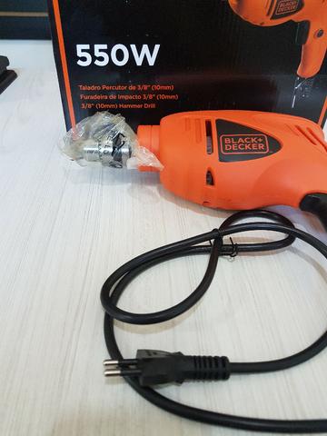 Furadeira de Impacto 3/8 POL 550W HD400 Black & Decker - Foto 2