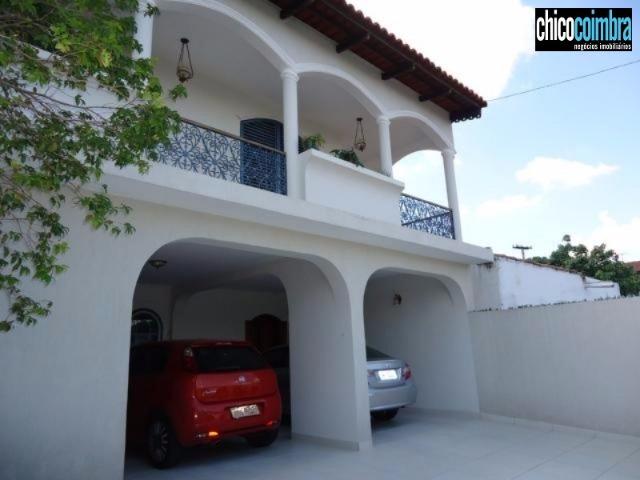Sobrado no Setor Coimbra, 4 suítes amplas, 4 salas, escritório, área de lazer, porcelanato - Foto 2