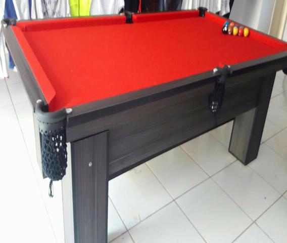 Mesa Residencial Cor Dakar Tecido Vermelha Mod. ZRIK4311