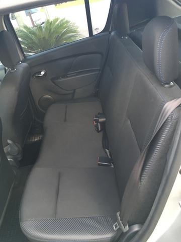Sandero 1.6 gt line 2016/2017 ar digital - Foto 9