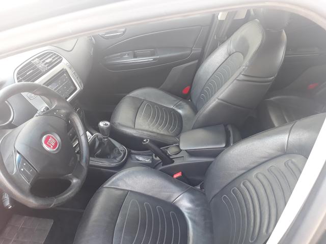 Fiat bravo 2014 completo ZERO !