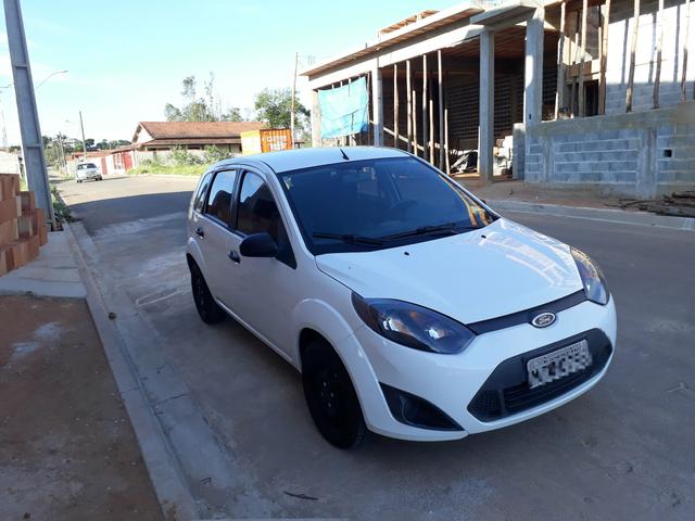 Vendo ou trocos fiesta 1.0 completo - Foto 4