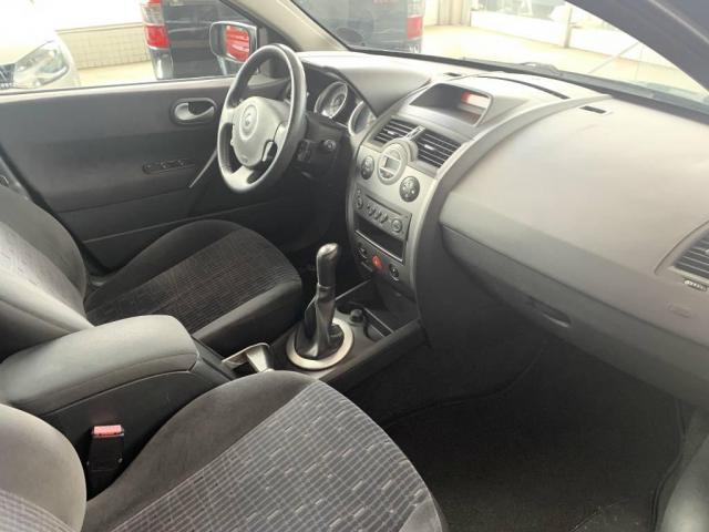 Renault Mégane Grand Tour DYN 1.6 - Foto 8