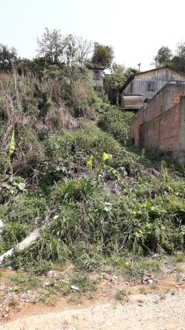 Terreno Almirante Tamandaré com escritura troca por carro - Foto 2