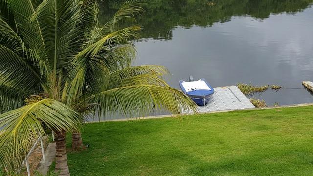 Cobertura Duplex Decorado com acesso exclusivo para o Rio em Buraquinho R$ 490.000,00 - Foto 2