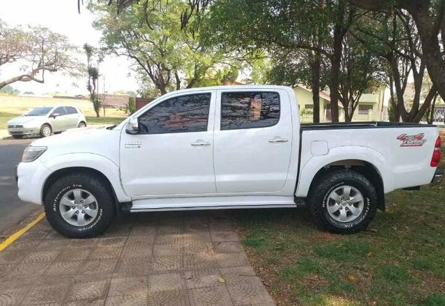 Hilux 3.0 Srv 4x4 Aut PARCELO - Foto 5