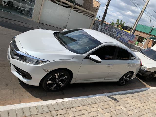 Vendo - Honda Civic em estado de novo com 23k rodados -completo