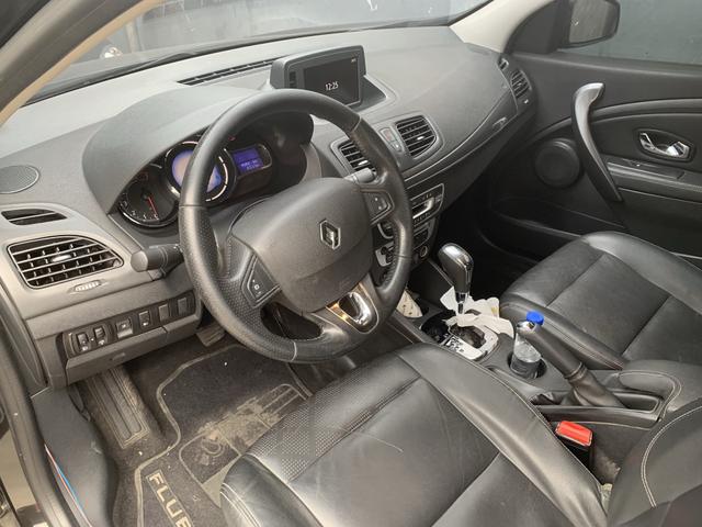Vendo renault Fluence - Foto 9