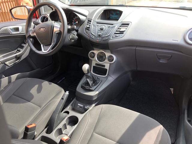 New Fiesta 1.6 SE 2016 Câmbio Manual Baixa Km , Impecável !!! - Foto 12