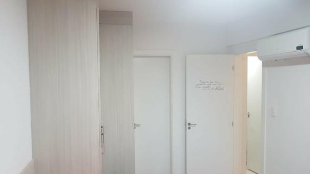 Alugo apartamento de 2 quartos na estrada do coco em frente ao Shopping Busca Vida - Foto 6