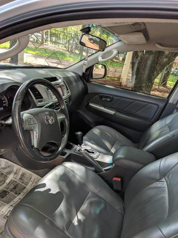 Hilux SRV 12/13 4x4 A/T - Foto 8