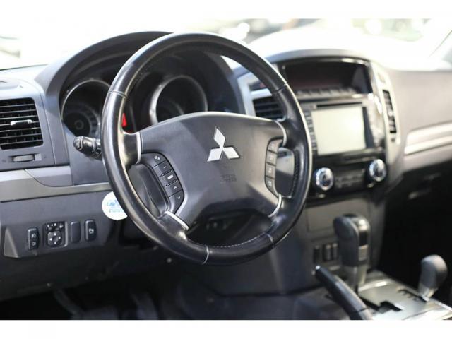 Mitsubishi Pajero HPE 3.2 Aut. 4x4 Diesel - Foto 7