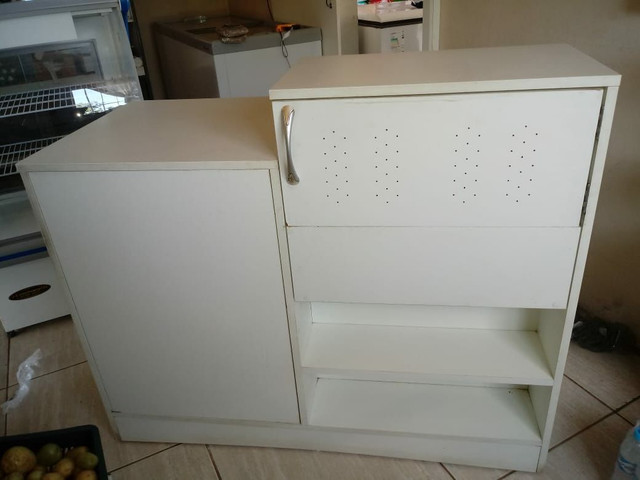 Balcão espositor - Foto 2
