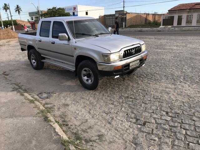 Hilux 2002 3.0 4x4 turbinada - Foto 5