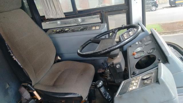 Ônibus Vendo ou Troco Por Carro R$ 25.000,00 - Foto 11