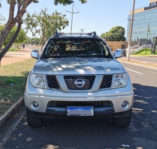 FRONTIER LE 2011 AUTOMÁTICA COMPLETA