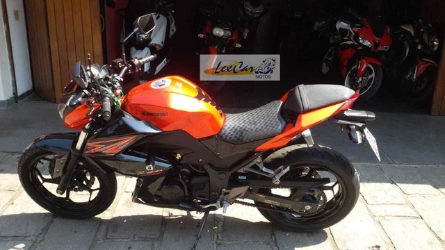 KAWASAKI Z 300 LARANJA 2016