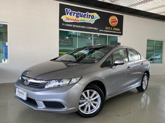HONDA CIVIC 1.8 LXS 16V FLEX AUTOMÁTICO