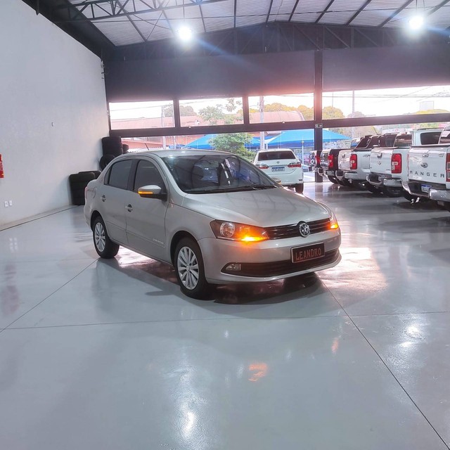 VOYAGE 2015/2015 1.0 MI TRENDLINE 8V FLEX 4P MANUAL